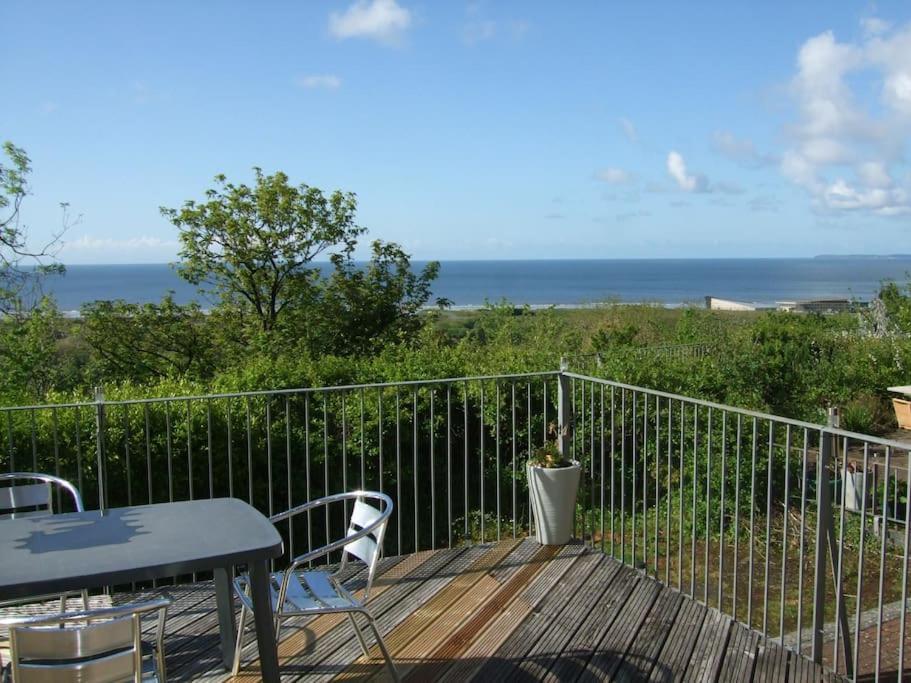 Cottage , Seaside Views, Quiet Beach, Awesome View Pendine Luaran gambar