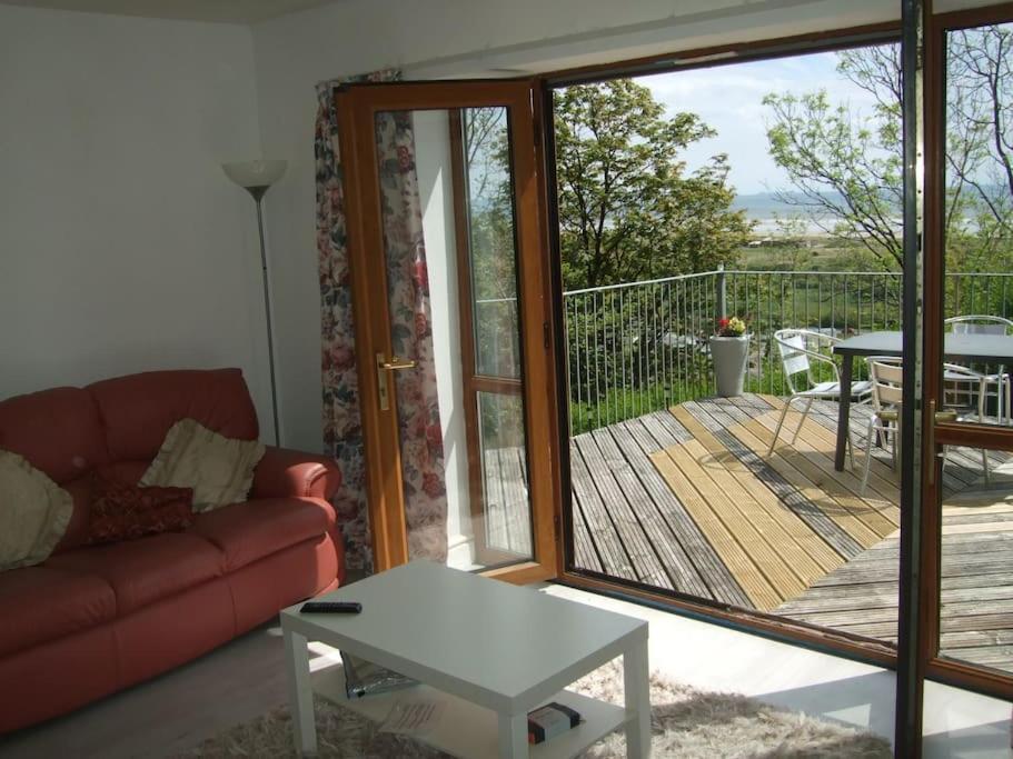 Cottage , Seaside Views, Quiet Beach, Awesome View Pendine Luaran gambar
